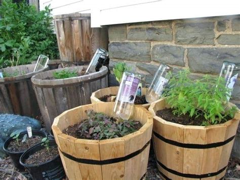 Bildergebnis für homemade watering system for garden