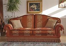 divani classici in legno divani stile classico e arte povera tenda facile by divani classici in legno divani stile classico e arte povera tenda facile by