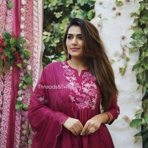 Aanya - Embroidered suit set - Magenta Pink | Threads & Twirls