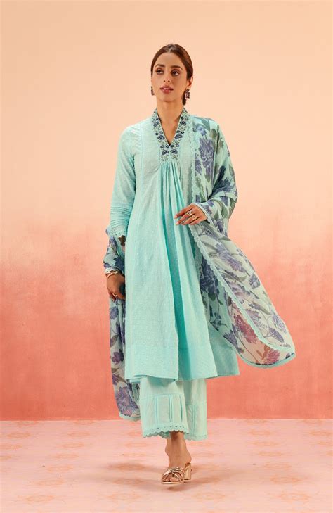 Shop Blue Embroidered Kurta Set Online | Dohr India