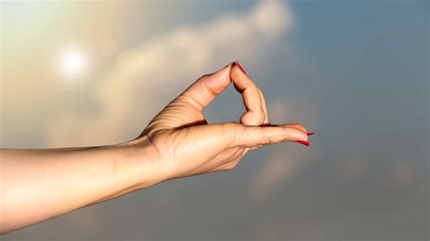 Effective Mudras and Yoga for Hair Growth and Thickness