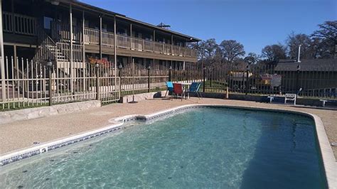 BANDERA LODGE (Texas) - Hotel Reviews & Photos - Tripadvisor