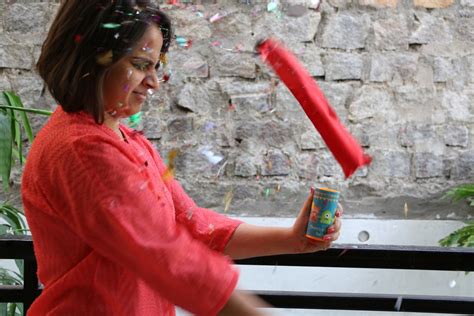 Glitter Bomb - Funny Prank Gift for Friends – Oye Happy