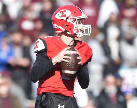 Lehigh Valley high football roundup: Easton, Executive roll