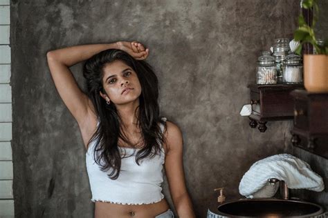 பிக்பாஸ் மாயா ஒரு லெஸ்பியன்!: போட்டுடைத்த பாடகி சுசித்ராவுக்கு எதிராக ...