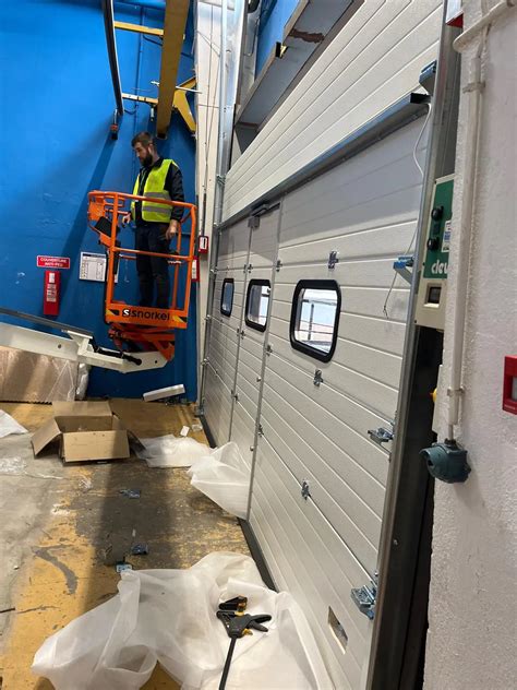 Réparation porte garage Meudon 92190 - Devis gratuit