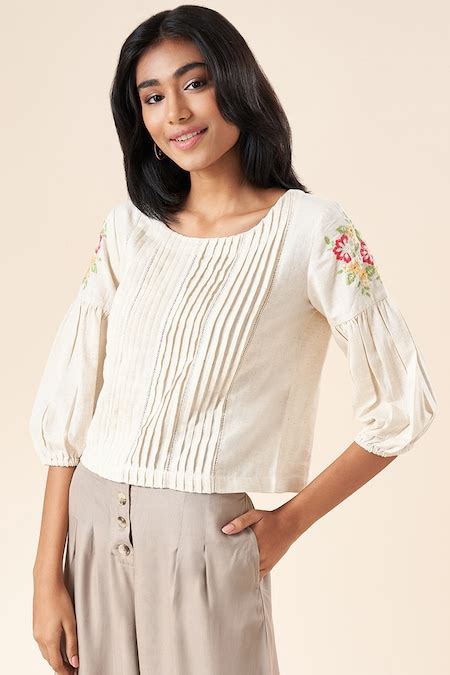 Cream Embroidered Casual Three-Quarter Sleeves Round Neck Women Regular ...