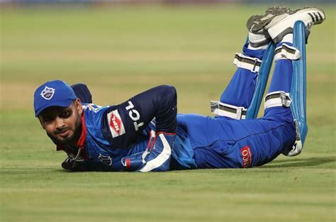 IPL 2021: Sigh of relief for MCA as 15 members of Wankhede Stadium ...