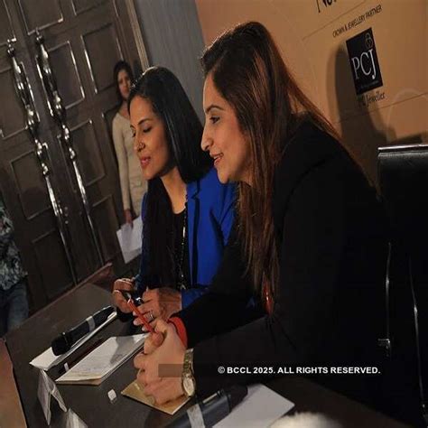 fbb Femina Miss India Delhi 2015: Smile Bar Miss Bright Smile