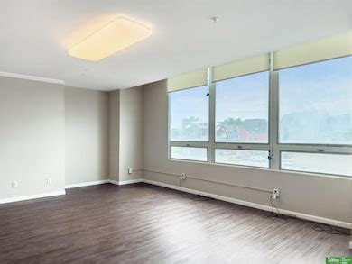 3000 Farnam St Unit S4H, Omaha, NE 68131 | Homes.com
