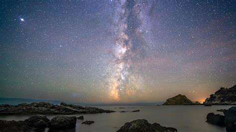 Bing Wallpaper Night 的图像结果