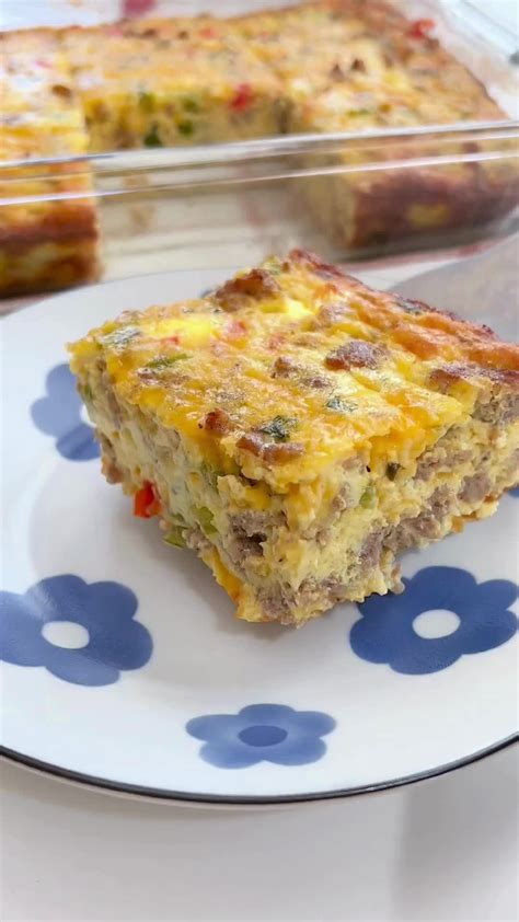 Easy Cheesy Sausage Breakfast Casserole