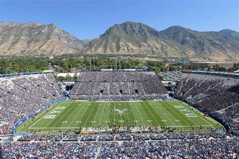 What are the "best" college football stadiums in America? Let's find ...