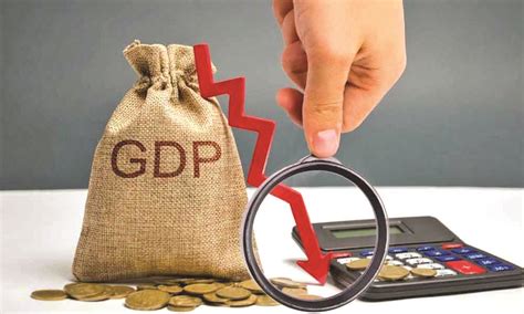 RBI trims FY23 GDP growth forecast to 7.2%, raises inflation projection ...