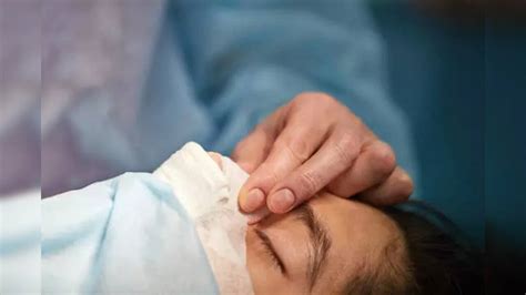 Shocking! Woman suffers 6 cardiac arrests after nose job goes wrong ...