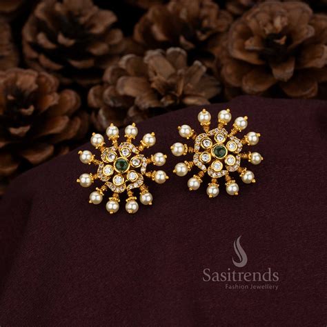 Matte Gold Plated Floral American Diamond Stud Earrings - Sasitrends