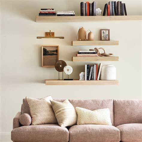 7 Clever Shelving Ideas for Living Room Walls