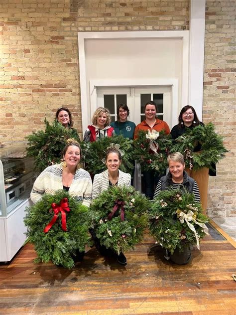 Wreath Making Workshop with Airy Point Farms, Armstrong Apples Orchard ...