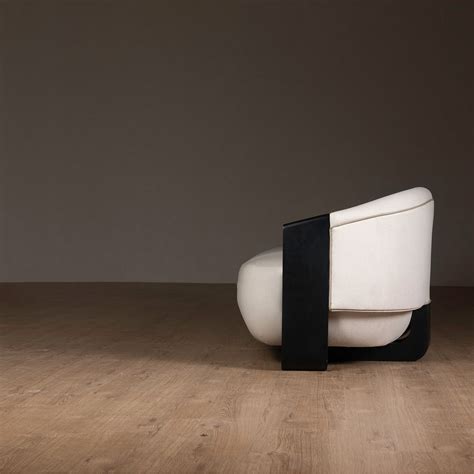 Clam Single Seater – escapebycreatomy