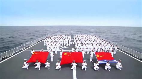 海军大连舰艇学院举行庆祝海军成立69周年阅兵活动-大河网
