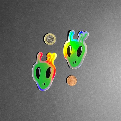 Alien Head Sticker 的图像结果