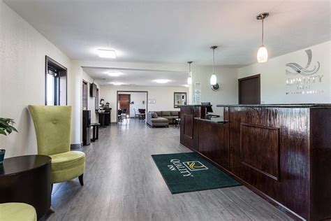 QUALITY INN (Farmington) - Hotel Reviews, Photos, Rate Comparison ...