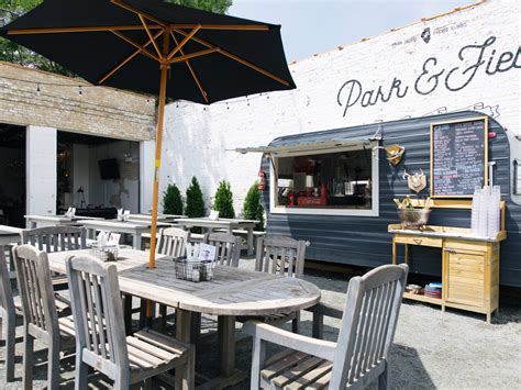 The Royal Palms Shuffleboard Club - Review - Bucktown - Chicago - The ...