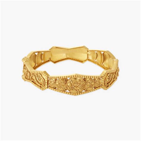 Stepwell Artistry Gold Bangles