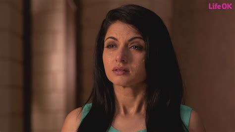 Watch Laut Aao Trisha Episode 9 on JioHotstar