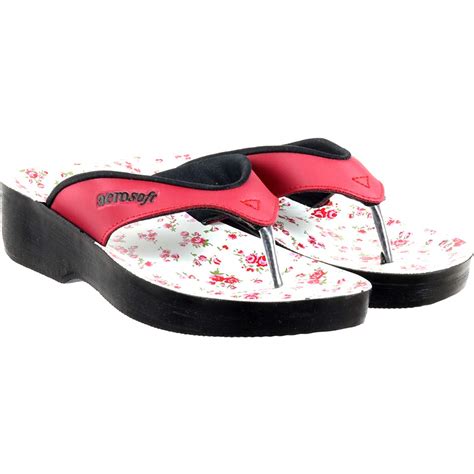Buy Aerosoft Women's Red Flip-Flops - 36 EU (853) at Amazon.in