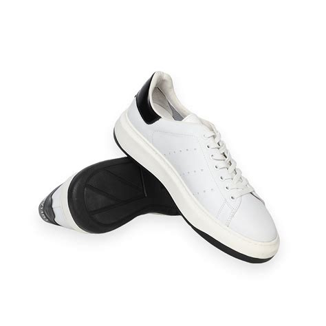 Men's Casual Shoes