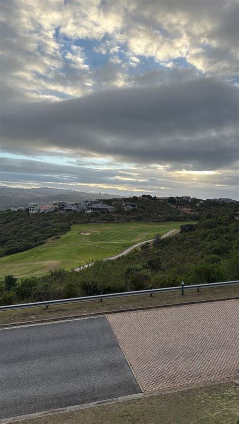 PEZULA GOLF VILLAS (Knysna) - Lodging Reviews, Photos, Rate Comparison ...