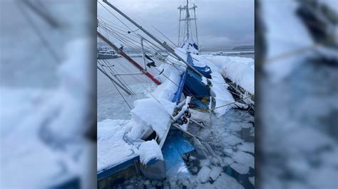 More boats sink, roofs collapse, avalanche danger remains high as ...