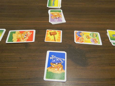 Whac-A-Mole Card Game (2009) Review and Rules | Geeky Hobbies