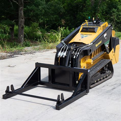 Skid Steer Sod Roller Laying Sod From Rolls YouTube