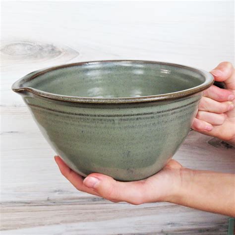 Holds 2 3/4 cups Kaminski Pottery. Mixing bowl with spout Wood Fired ...