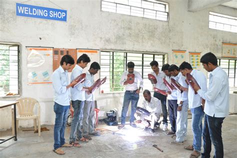 Mechanical Engineering Workshop at A. G. Patil Institute of Technology ...