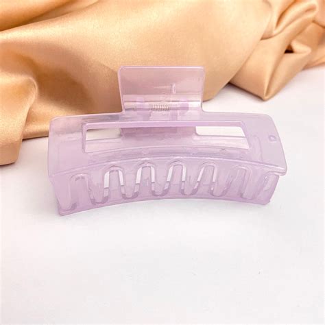 Lavender Rectangle Designed Hair Clutcher (D-4)– Oralia India