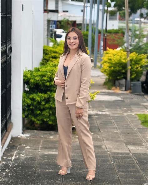 Alejandra Palacios (@alejandra_palaciosb) • Instagram photos and videos