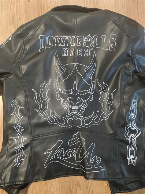 jacket i made to cure boredom : r/MachineGunKelly