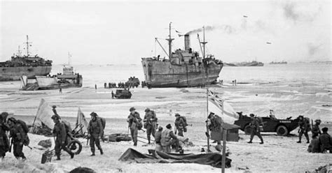 American WWII Veteran Fought in the Normandy Invasion and Survived the ...