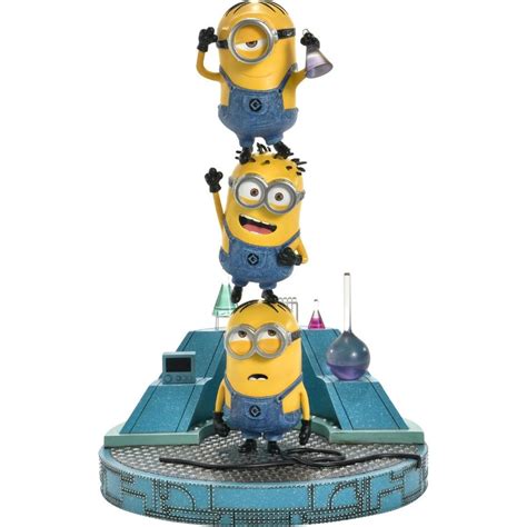 Minions Laboratory Diorama by Prime 1 Studio - www.superherotoystore.com