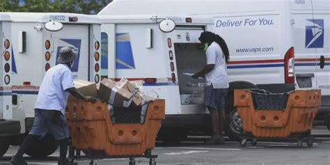 USPS looking to hire over 400 employees in metro Phoenix for the holidays