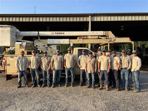 SRE sends linemen to Southern Pine Electric to aid storm restoration ...