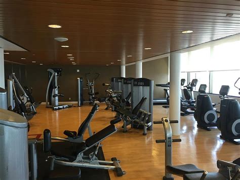 Sheraton Grand Seattle Gym: Pictures & Reviews - Tripadvisor
