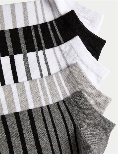 Buy 5pk Cool & Fresh™ Striped Trainer Liners™ at Marks & Spencer