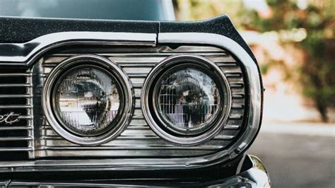 Why Are Many Modern Car Headlights Ineffective In Indian Driving ...