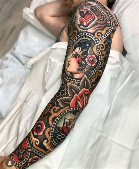 51+ Stunning American Traditional Tattoos to Inspire You - Inked & Styled