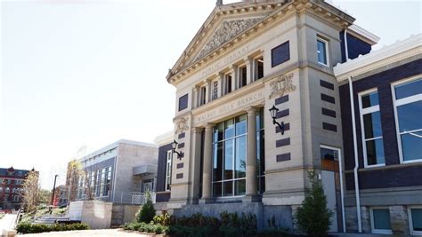 Walnut Hills Friday Food + Fun to host TriHealth Mobile Mammography 3D ...