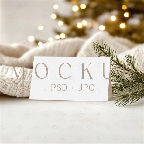 Folded Place Card Mockup Psd